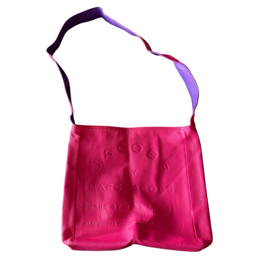 Rare Y2K Vintage Hot pink reversible Marc Jacobs cross body messenger bag